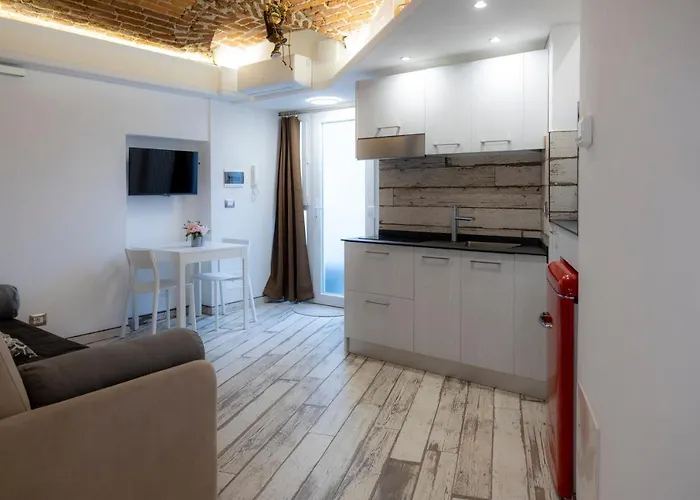 Casa Pappagallo * トリノ